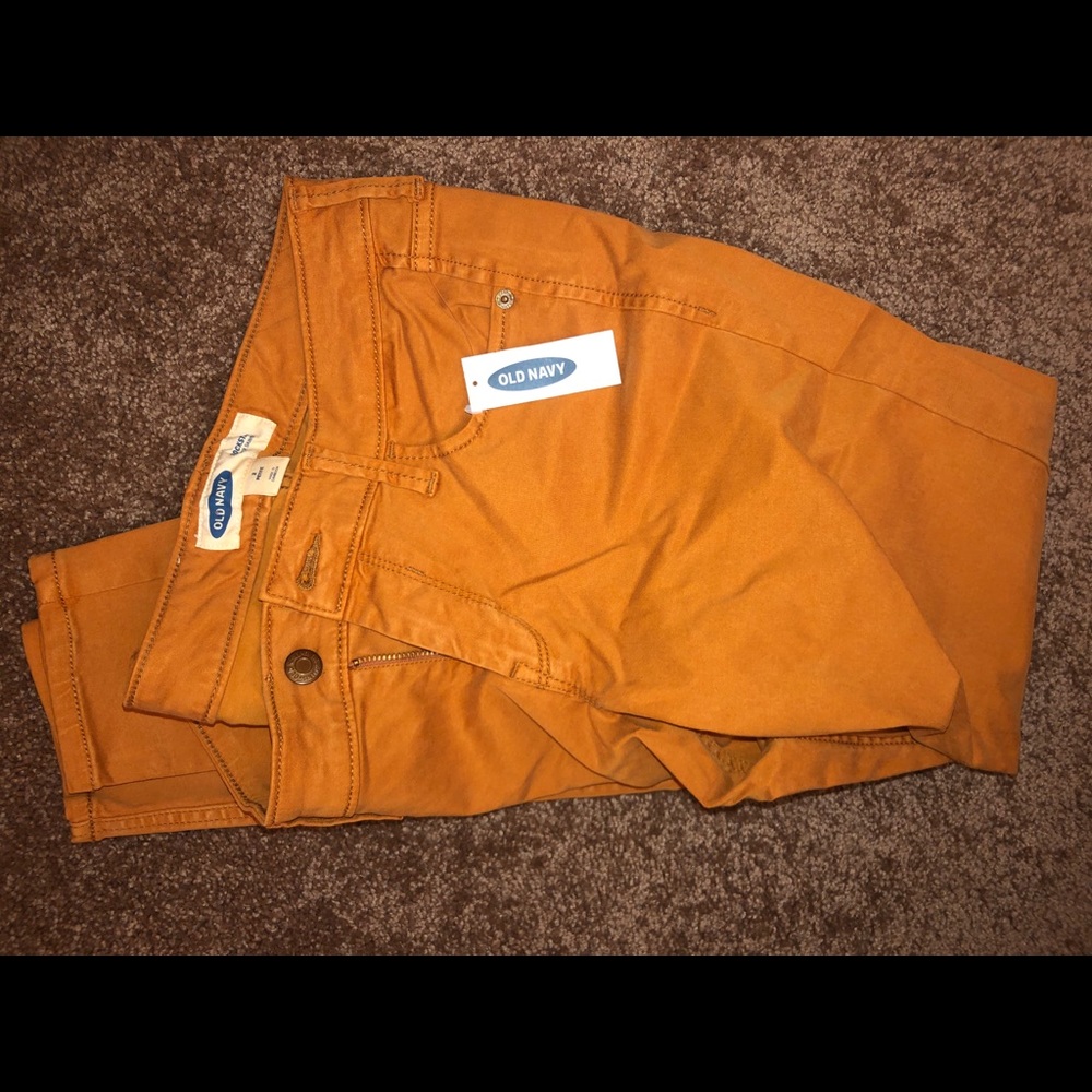 Rockstar mustard super skinny mid rise pants NWT
